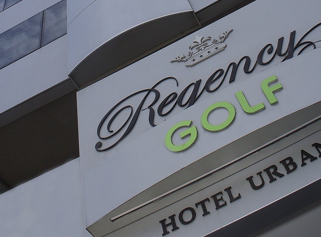 sign Regency Golf Hotel Urbano en Montevideo