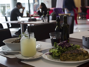 Restaurante LISANDRO Regency Way Montevideo Hotel en Montevideo