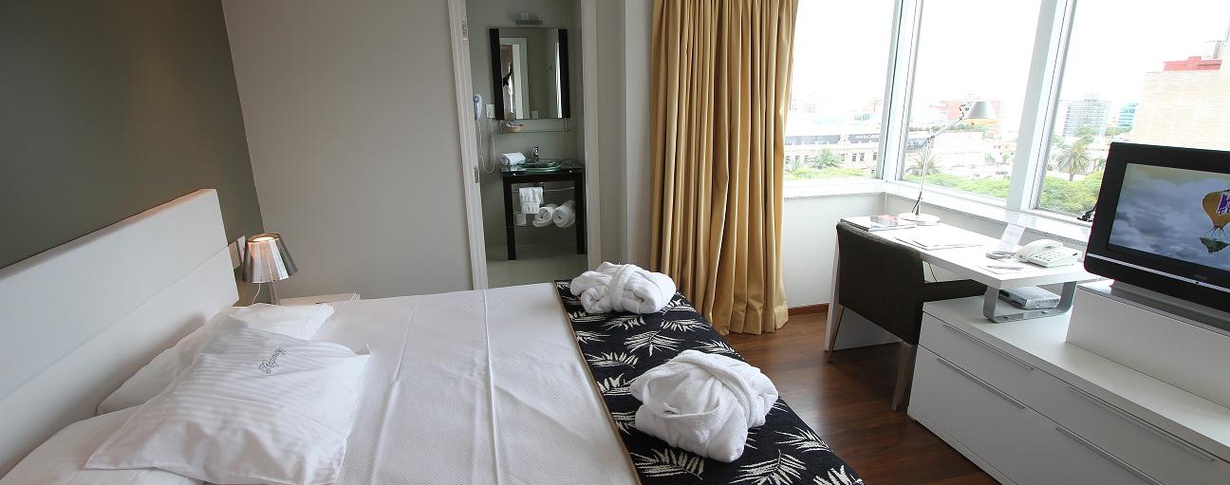 Suite Regency Golf Hotel Urbano en Montevideo