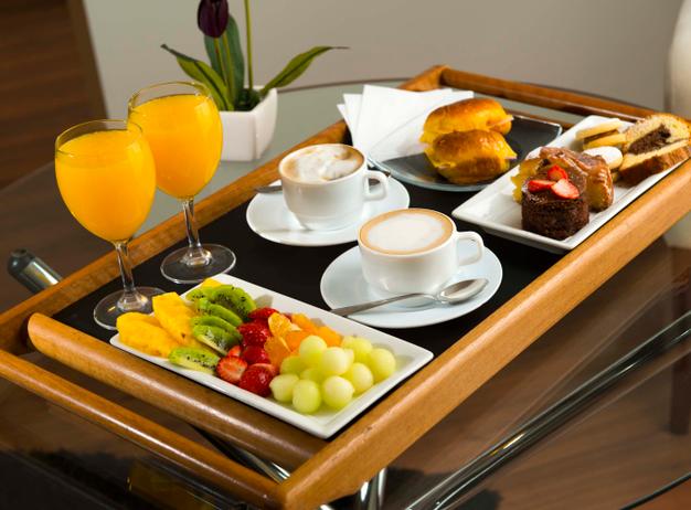 Desayuno Regency Park Hotel en Montevideo Desayuno Regency Park Hotel en Montevideo